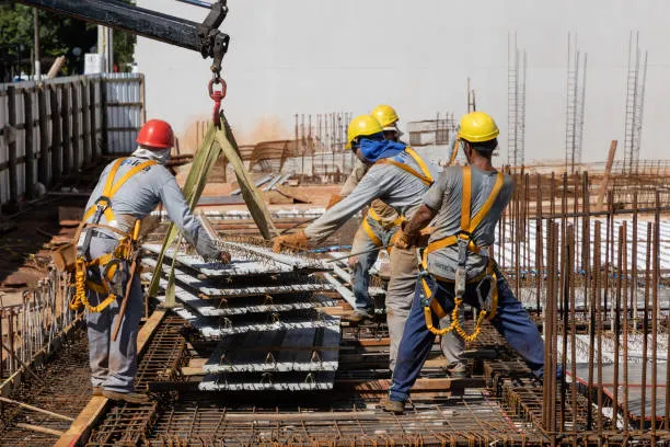 Construções