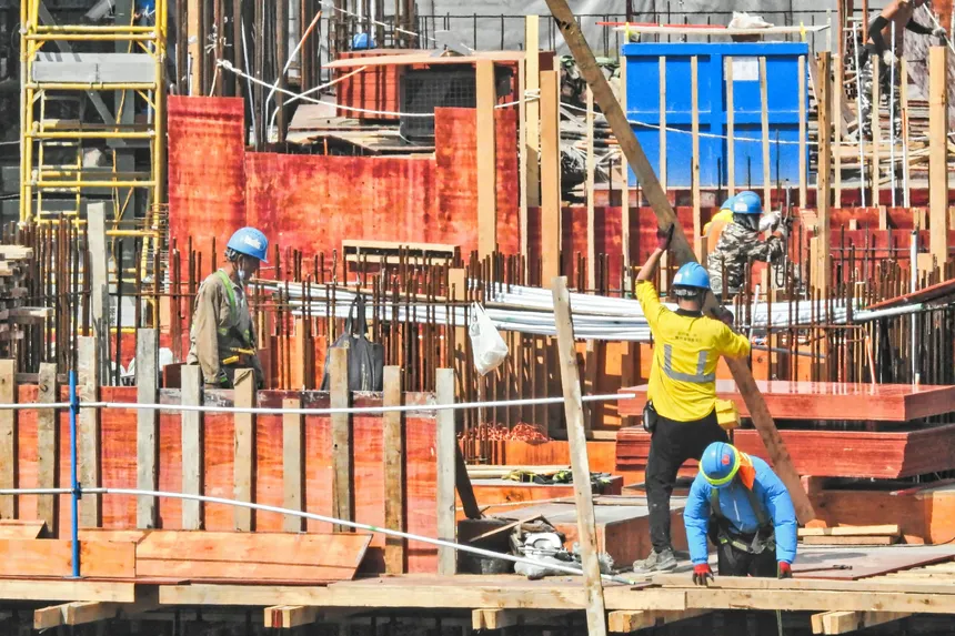 Construções
